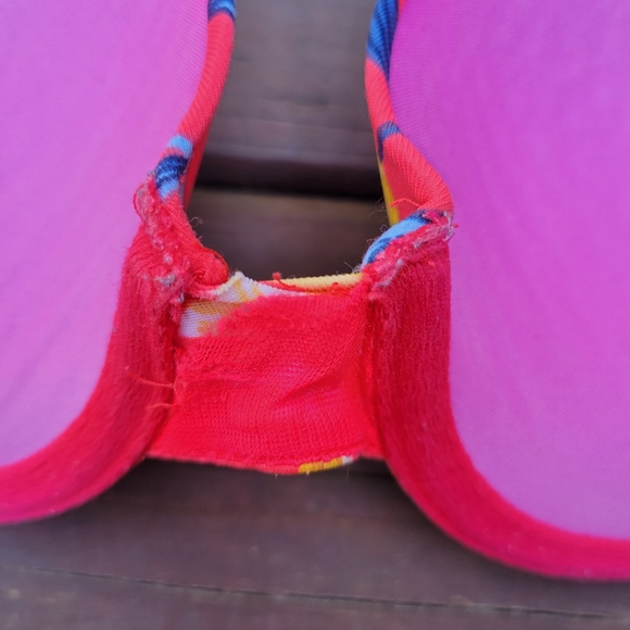 PINK Victoria's Secret Bra Bundle - Size 34B (GUC) - Picture 6 of 16